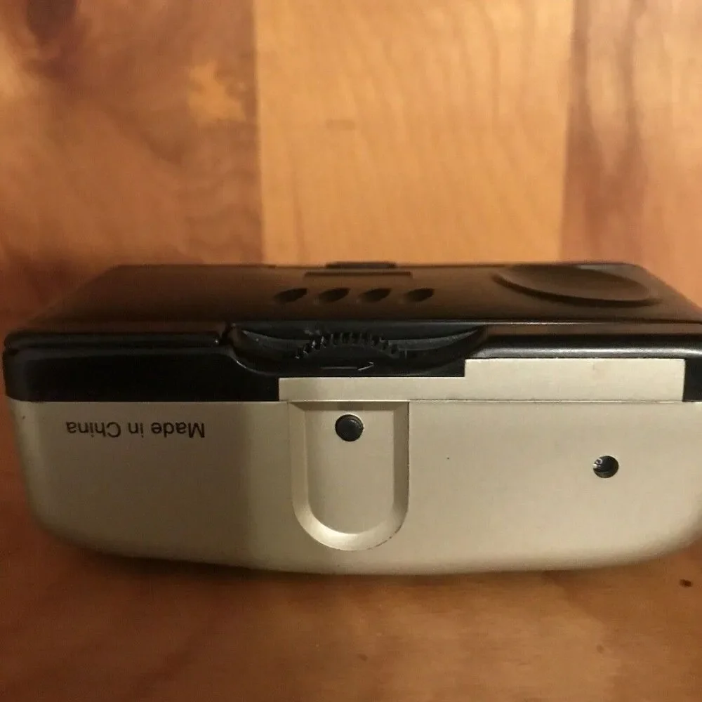 Vintage Aspen 2000 35mm Camera - UnTested Maybe for Display or Decor?